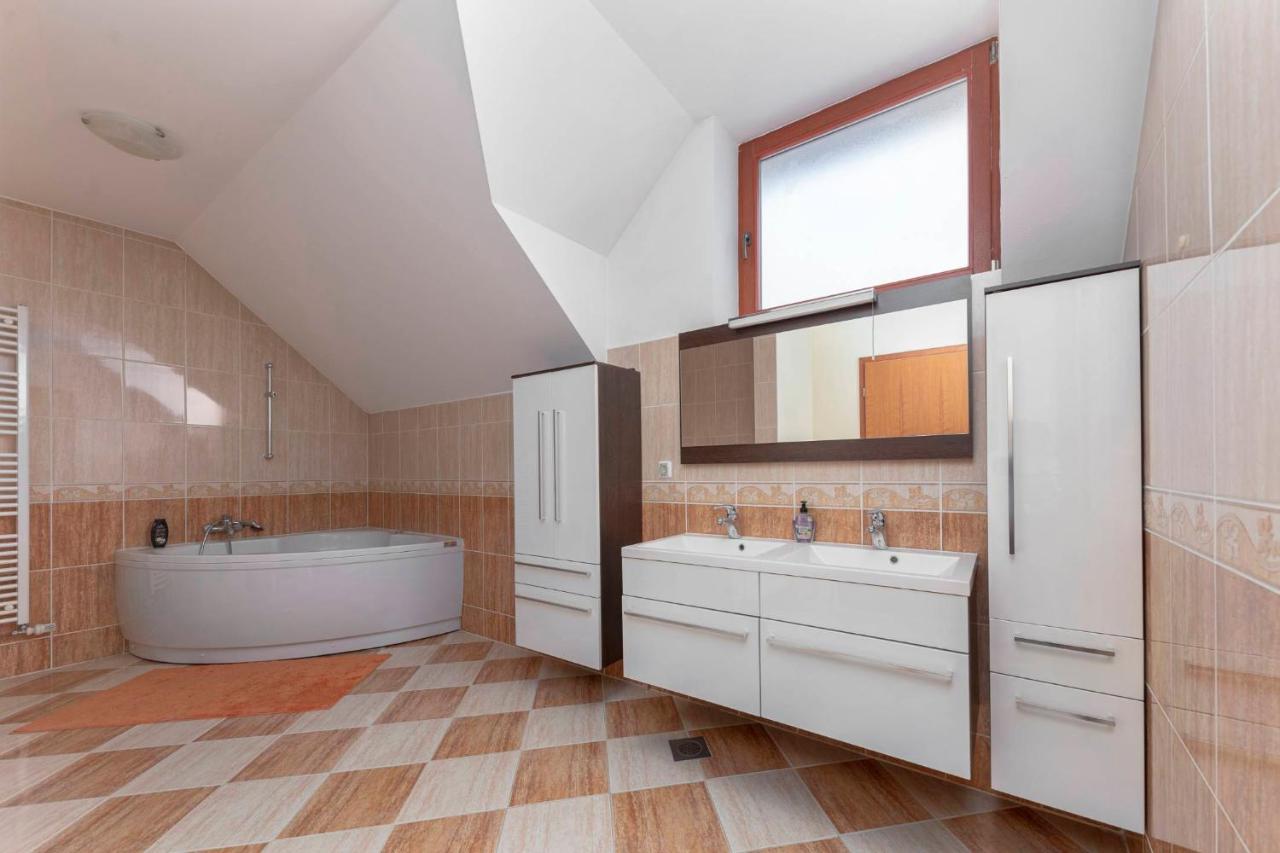 Apartma Ana Preserje  Bagian luar foto
